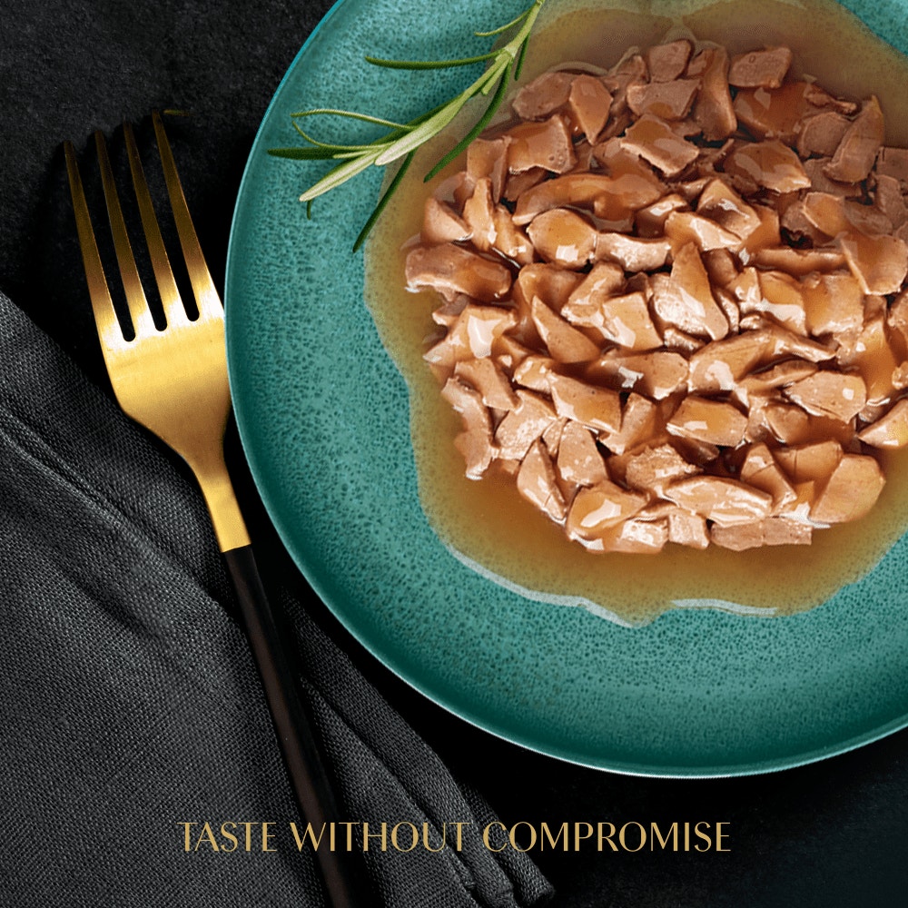 SHEBA® Sauce Collection Adult Cat Food  Poultry Selection 12 x 85g Pouch - 2