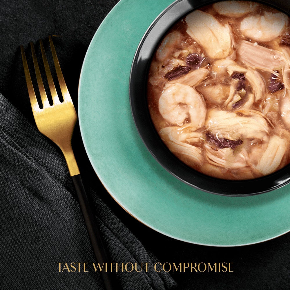 SHEBA® Filets Adult Cat Food with Chicken and Fish in Gravy 60g Tray - 2